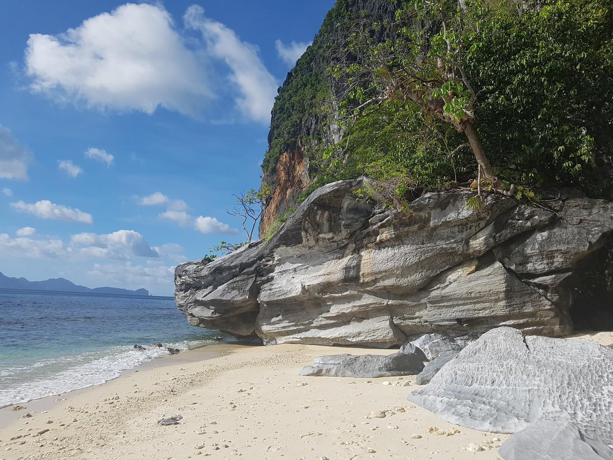 Sunny Island Resort (Adults Only) 爱妮岛 外观 照片