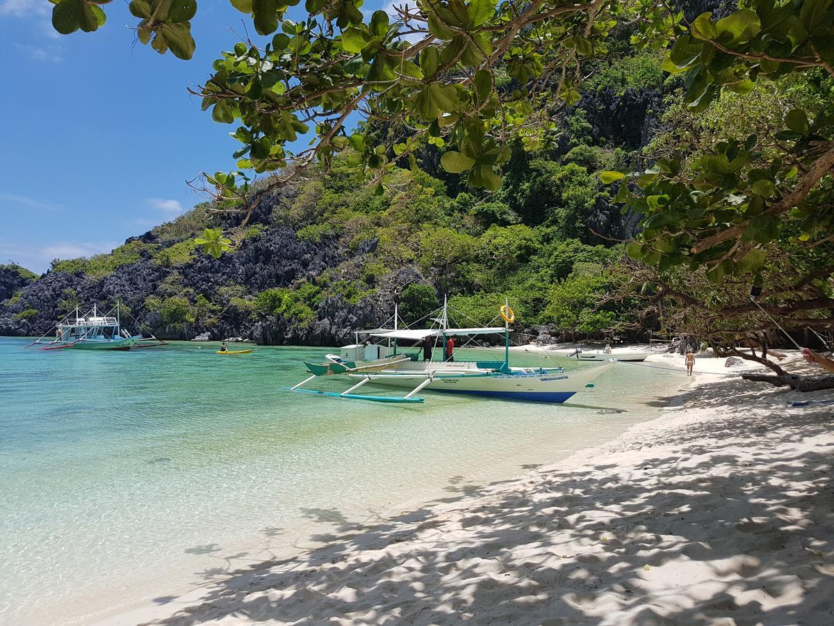 Sunny Island Resort (Adults Only) 爱妮岛 外观 照片